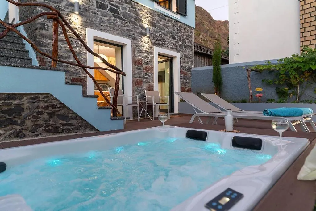 Cottage Pearl - Rural Holiday Experience By Seapearl بول دو مار بيت للعطل
